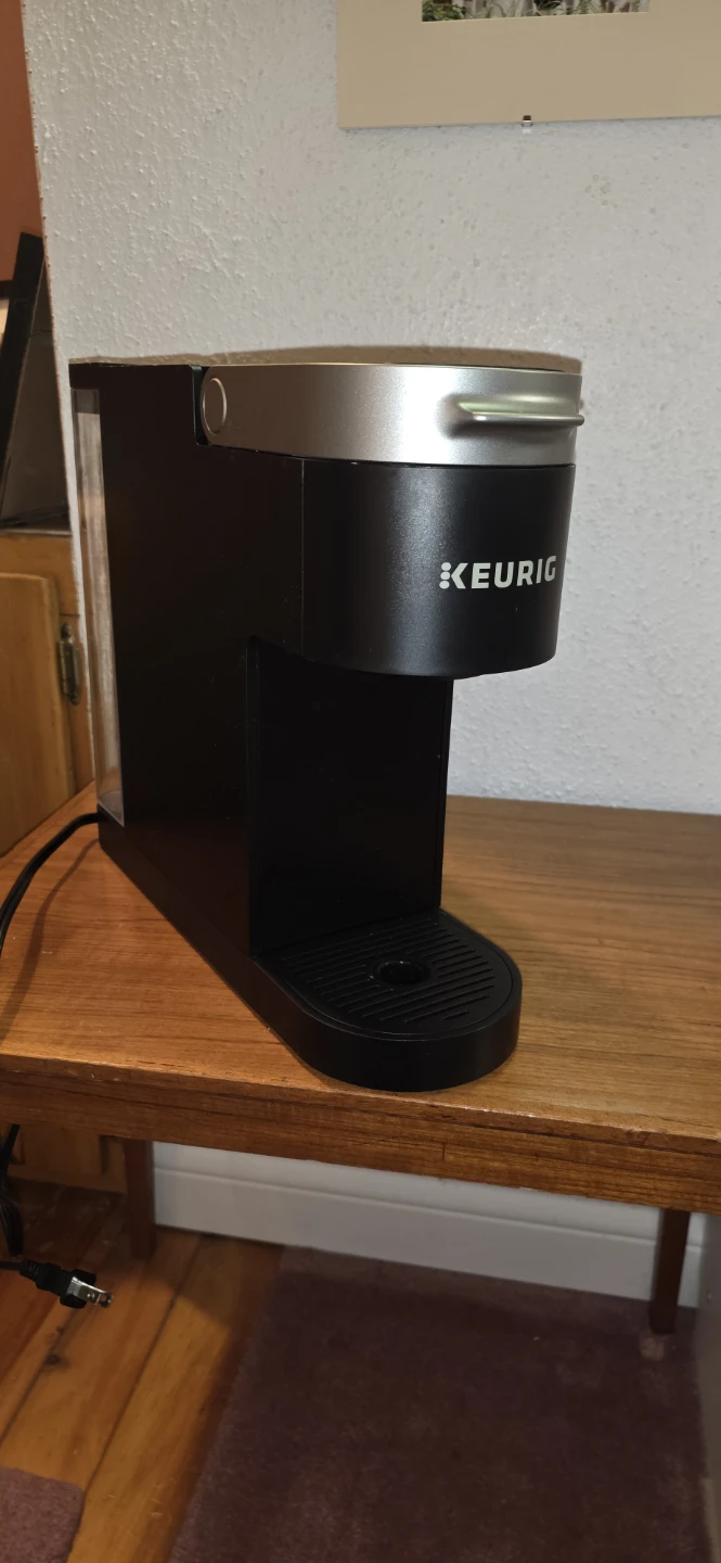 Keurig K-slim Coffee Maker