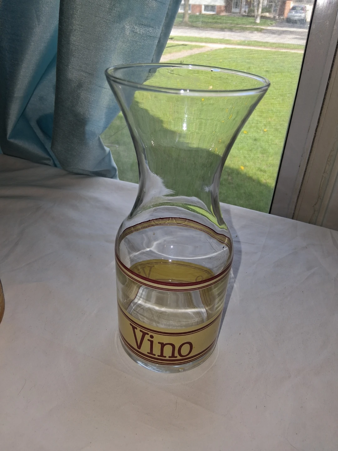 Glass "Vino" Carafe