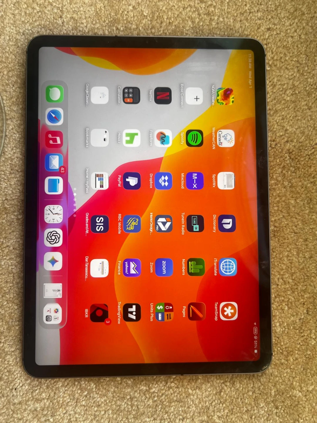 Apple iPad Pro 11-inch( wifi + cell)
