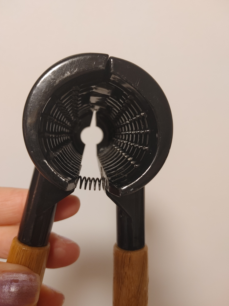 Nutcracker with Wooden Handles - photo 2