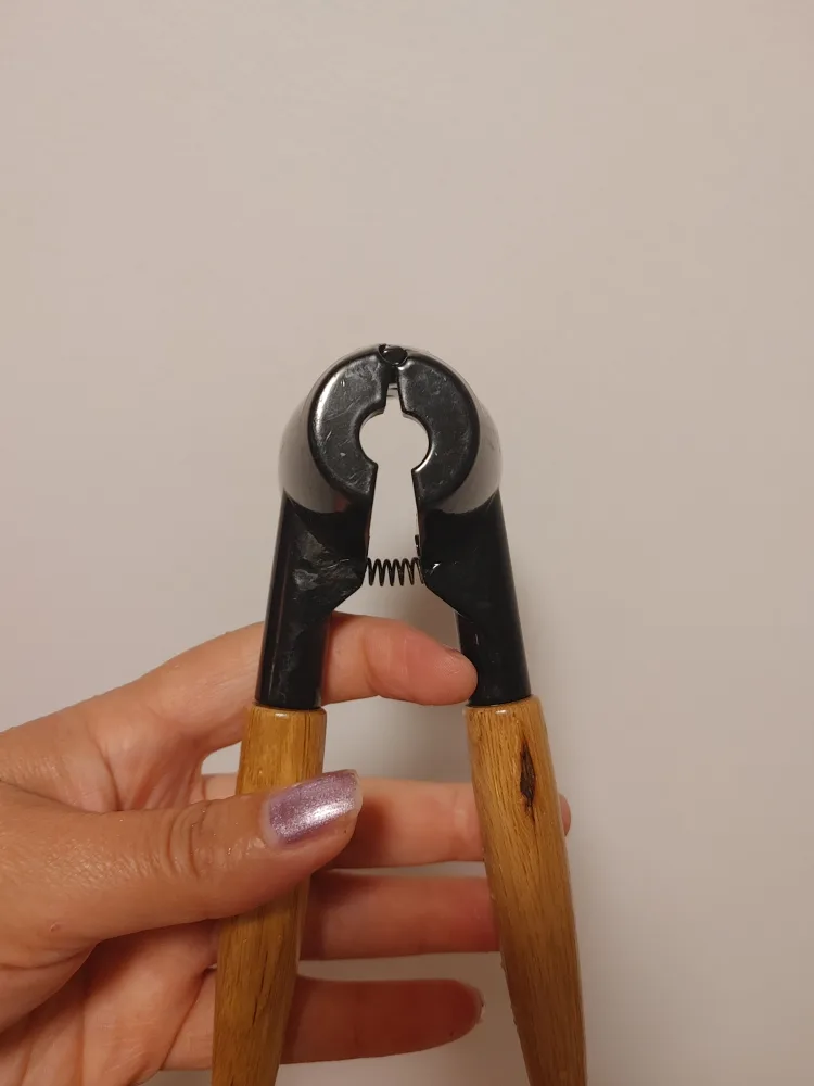 Nutcracker with Wooden Handles - photo 5