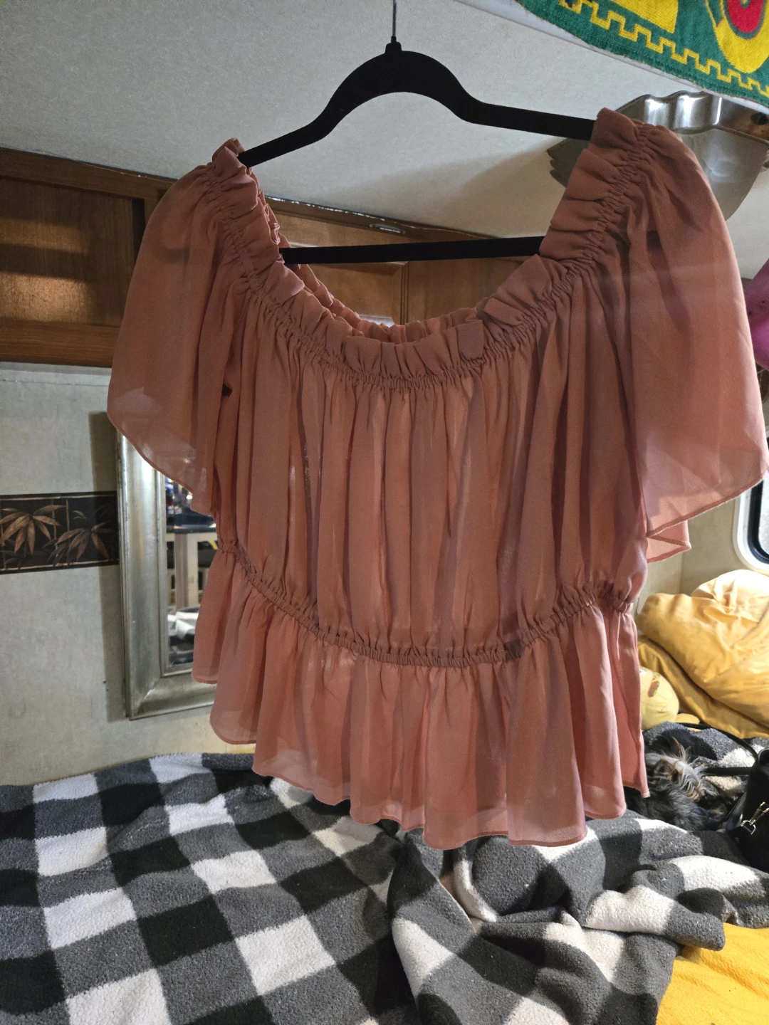 Women's Pink Off-the-Shoulder Peplum Top
