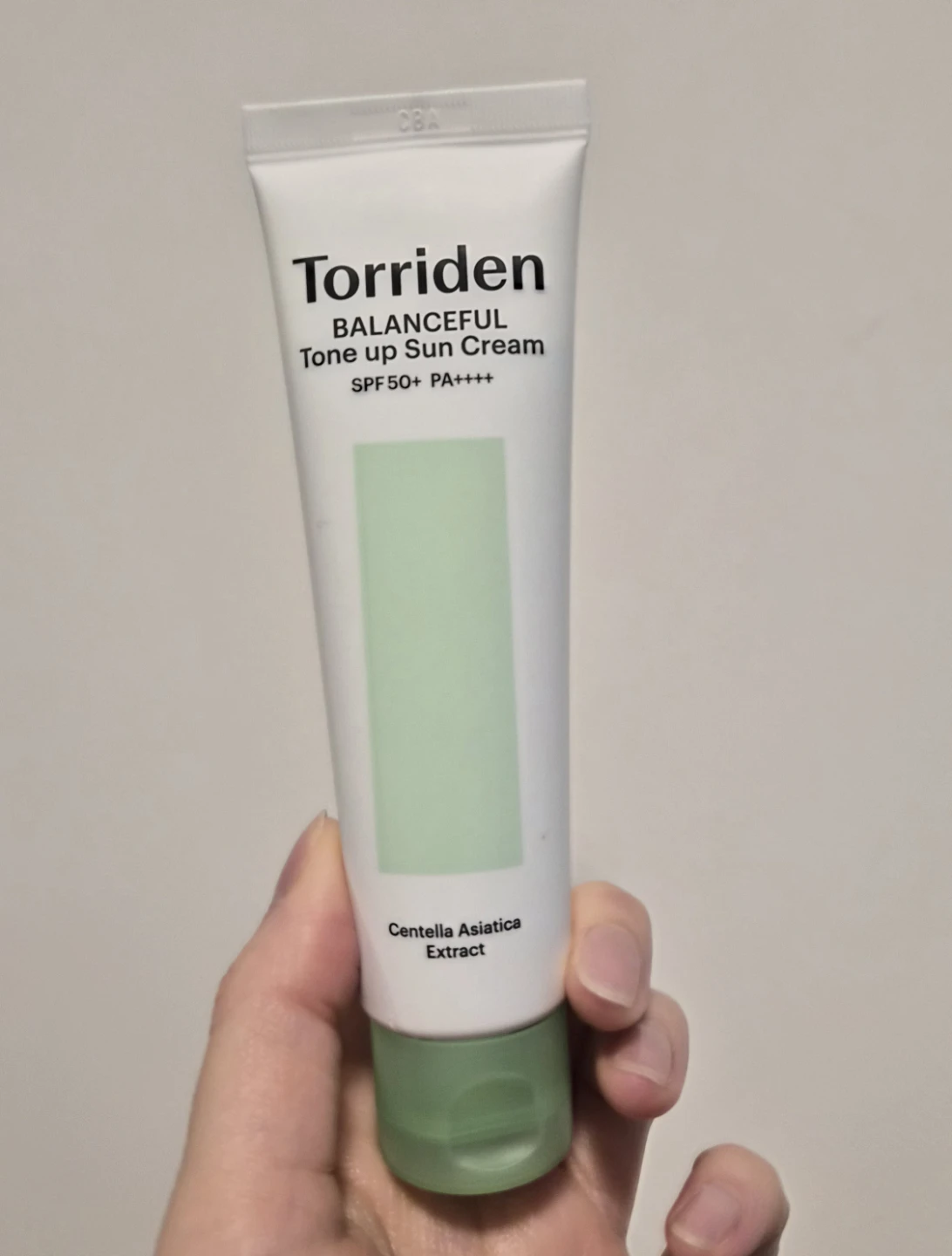 Torriden balanceful tone up sun cream
