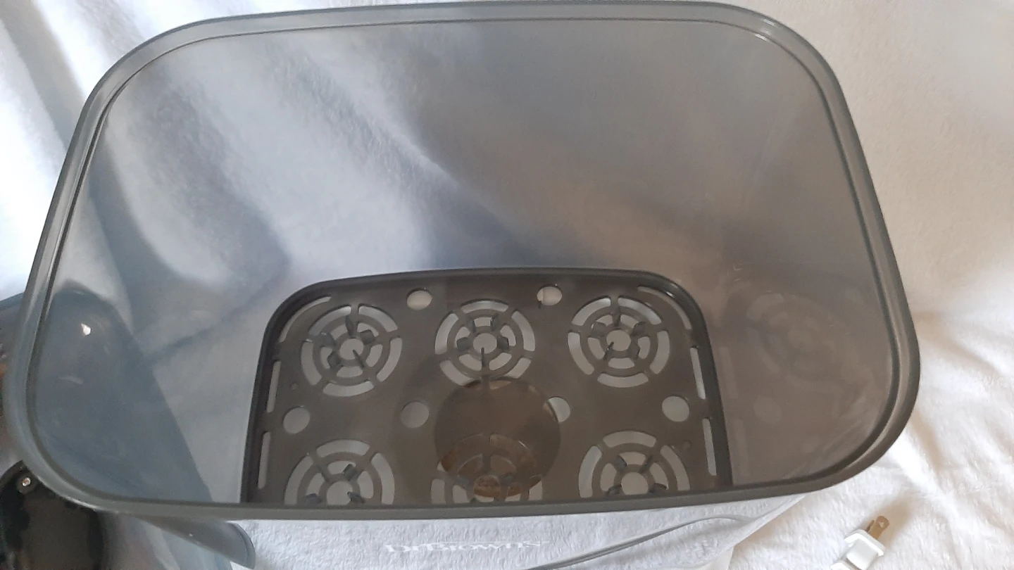 Dr. Brown's All-in-One Bottle Sterilizer and Drier - photo 4