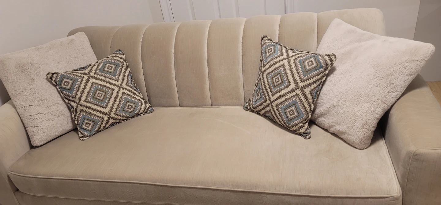 Beige Velvet 3-Seater Sofa – with Free cushions and covers