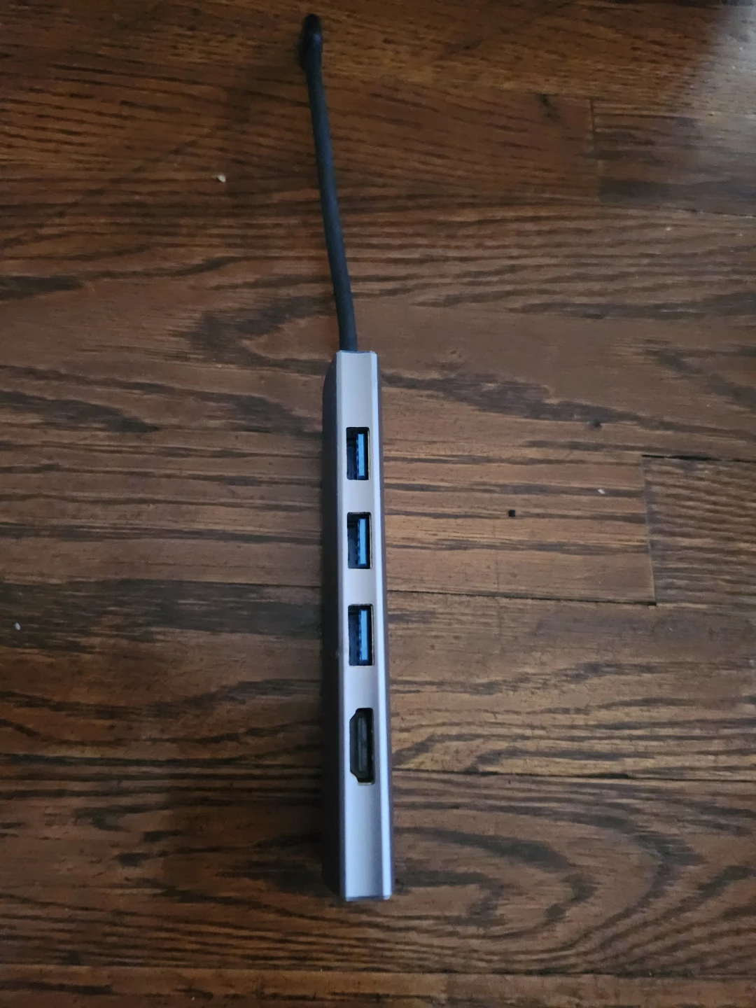USB-C Hub with HDMI and 3x USB 3.0 Ports - photo 3