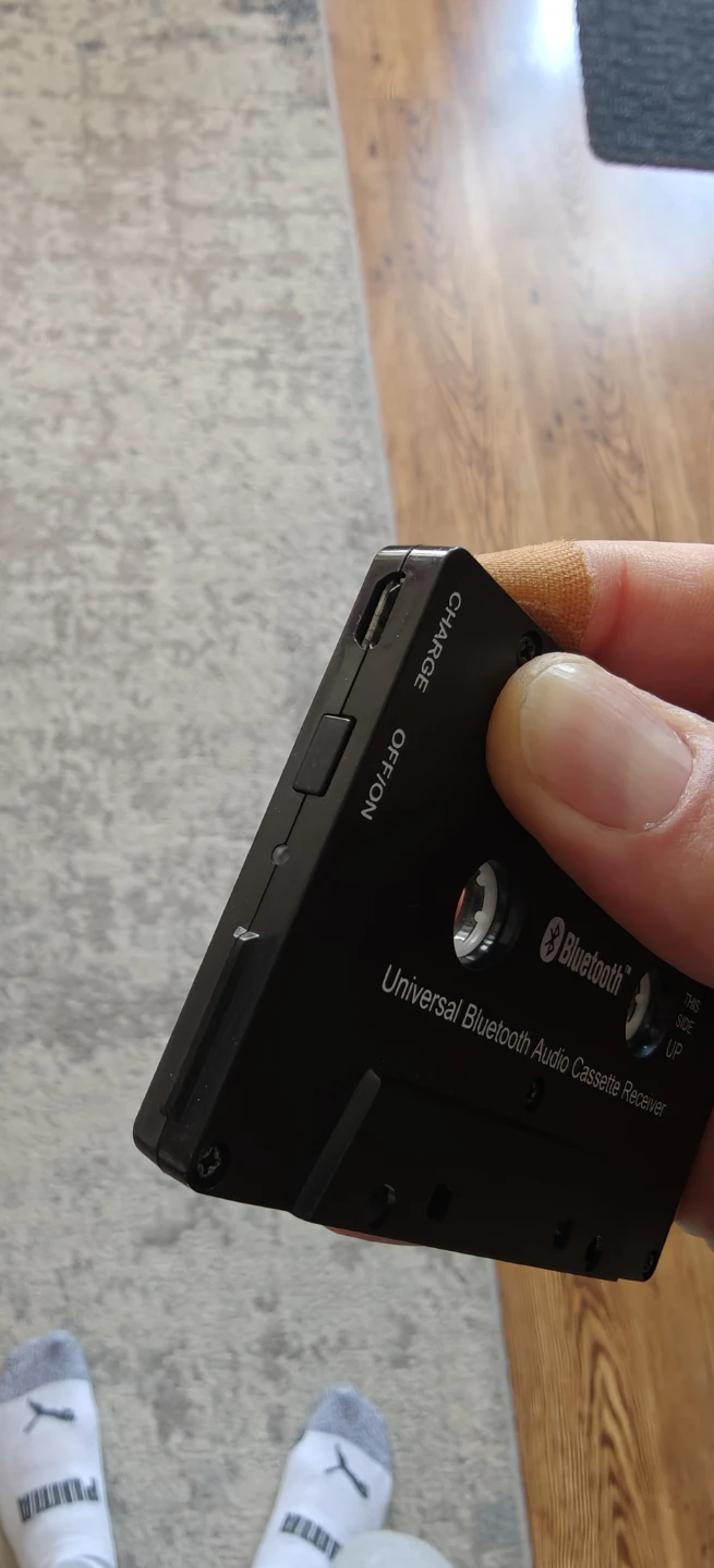 Aluratek Universal Bluetooth Audio Cassette Receiver - photo 2
