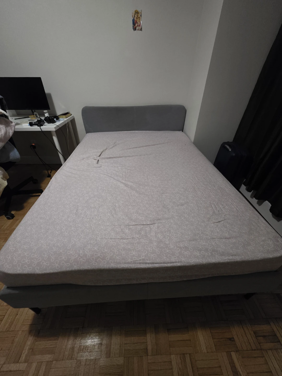 Full Size Bed Frame + Mattress – Great Condition 🛏️