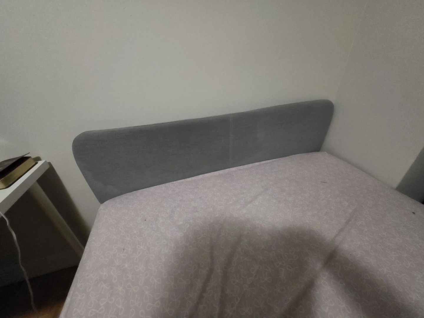 Full Size Bed Frame + Mattress – Great Condition 🛏️ - photo 3