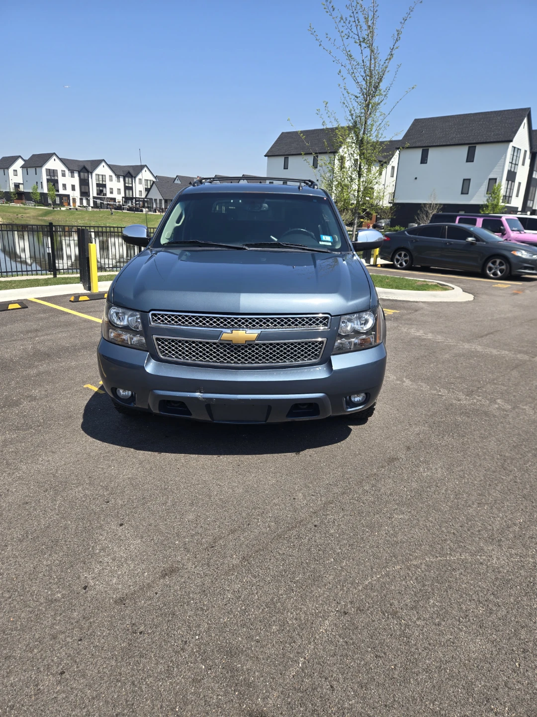 2012 chevy avalanche - photo 2