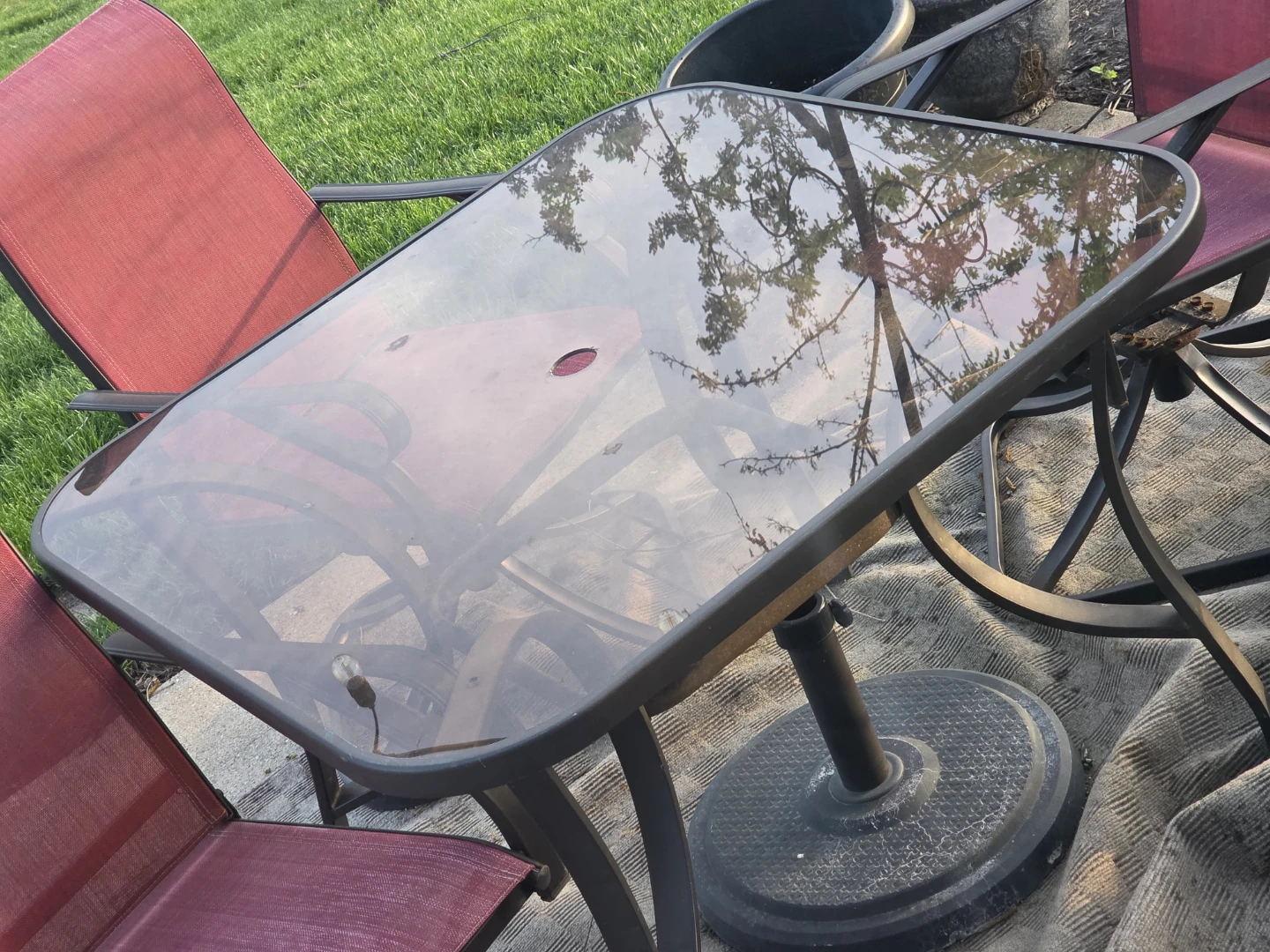 Sturdy Metal and Glass Top Patio Table with 3 Red Chairs - photo 3