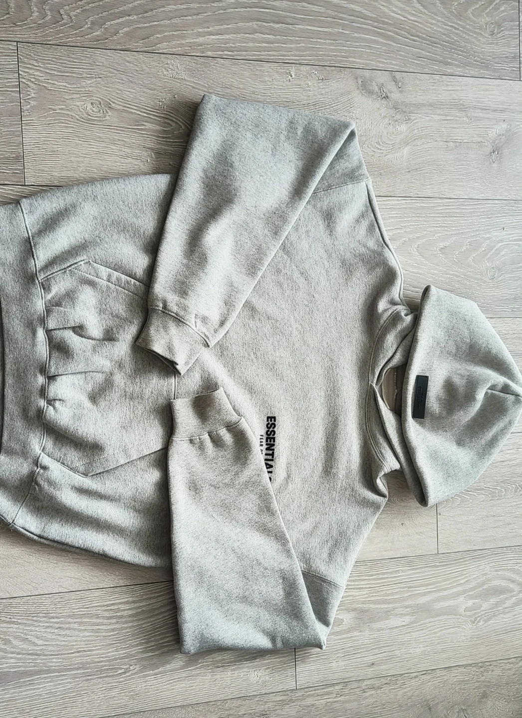 Essential dark oat hoodie