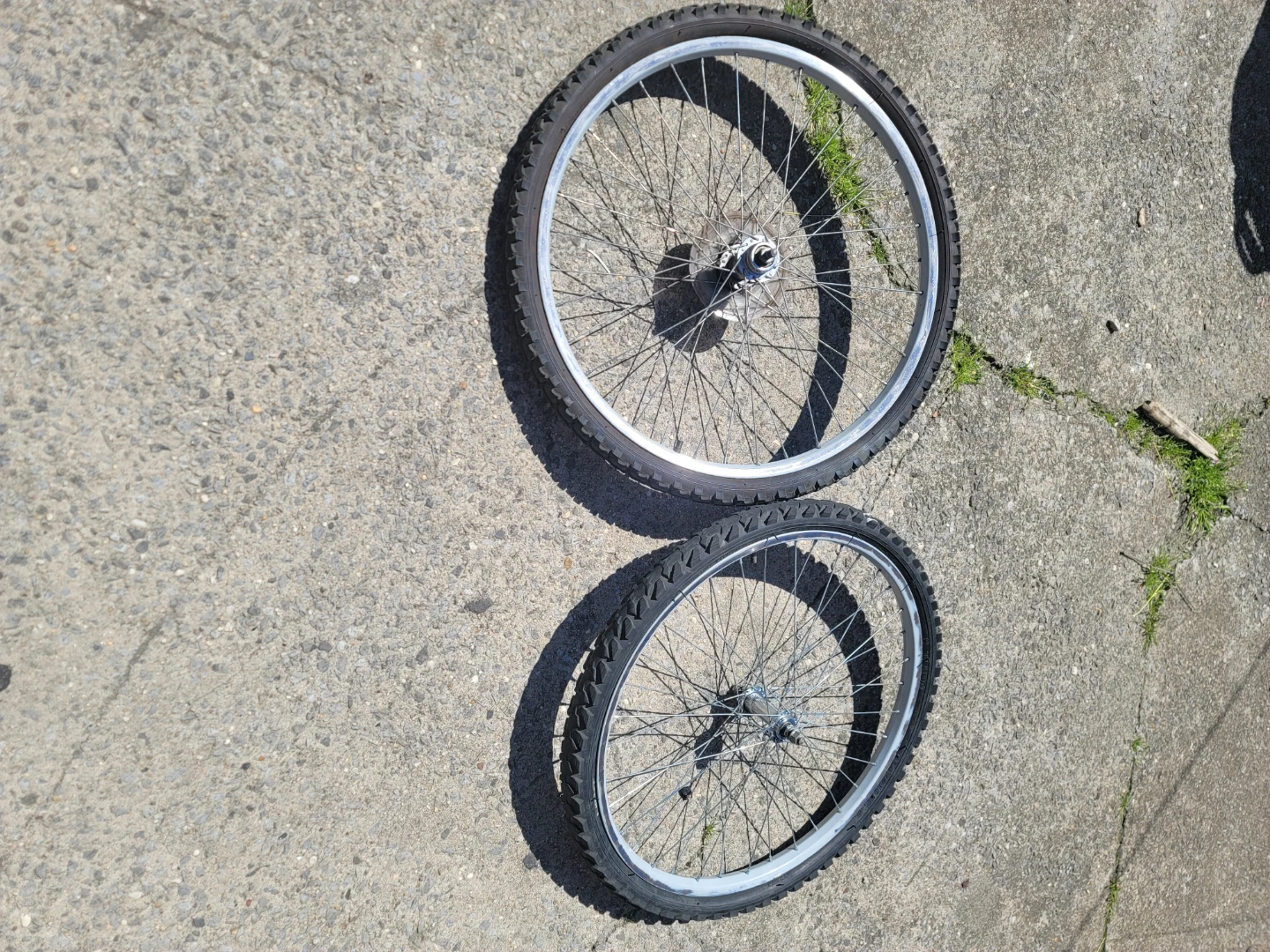 24" x 1.5/1.75 Bicycle Rims (Front and Rear) - photo 4