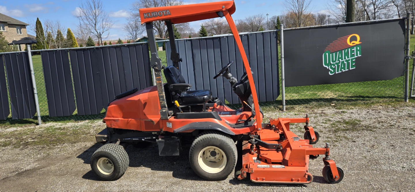 Kubota F2690 Zero Turn Mower - photo 2