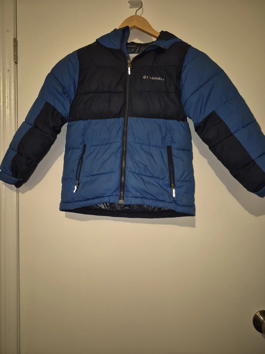 Columbia Puffer Jacket - Blue & Black - photo 2