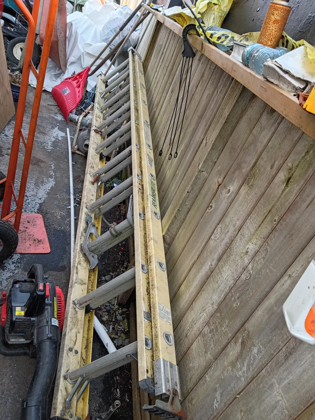 Featherlight  Extension Ladder