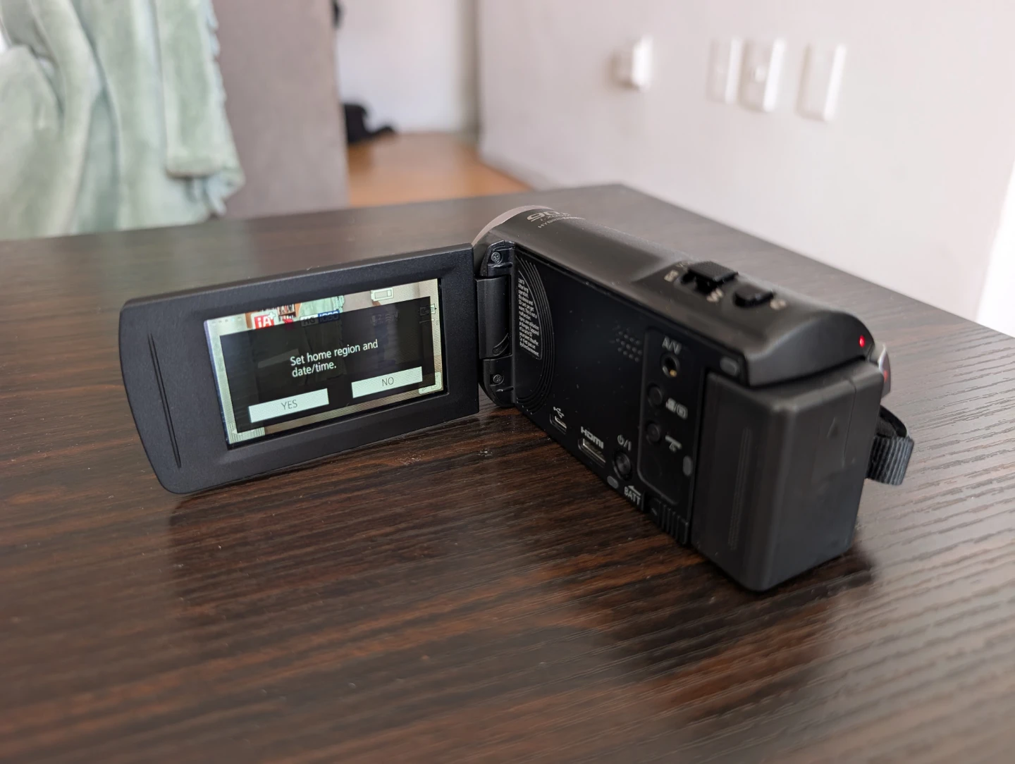 Panasonic HC-V180 Full HD Camcorder - photo 5