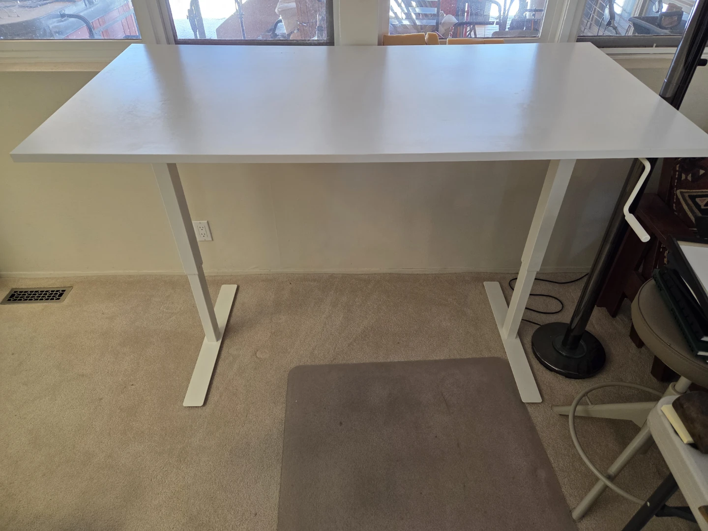 IKEA SKARSTA Standing Desk