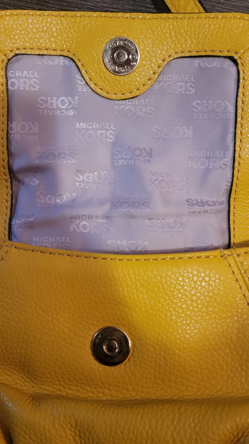 Michael Kors Yellow Leather Crossbody Bag - photo 2
