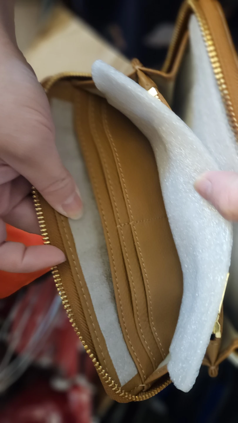 Genuine Tory Burch Brown Leather Zip Around Wallet - photo 2