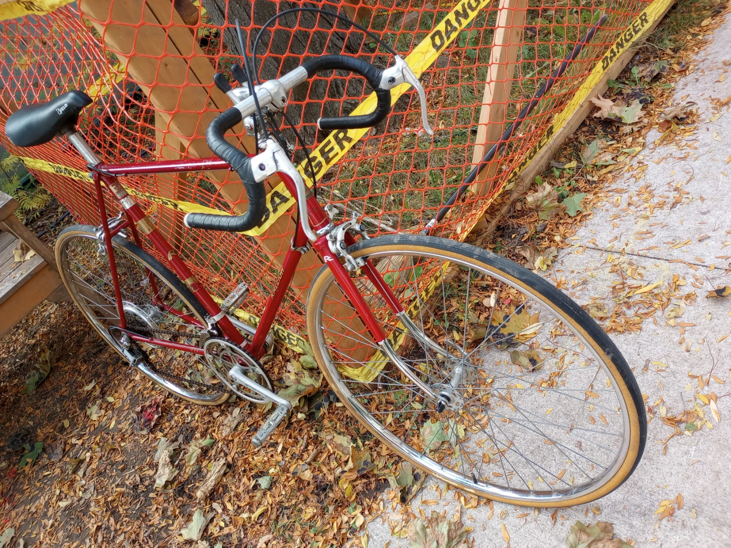 Vintage Raleigh Ltd Road Bike 27" wheels, 24" frame - photo 2