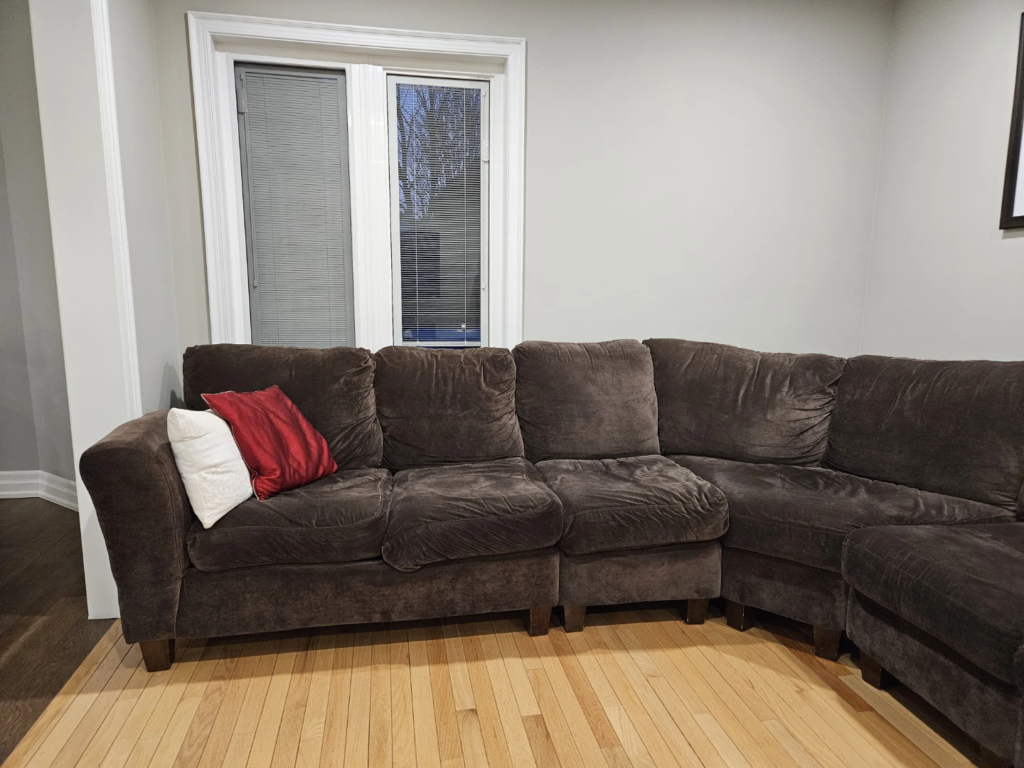 7 seater sectional - photo 2