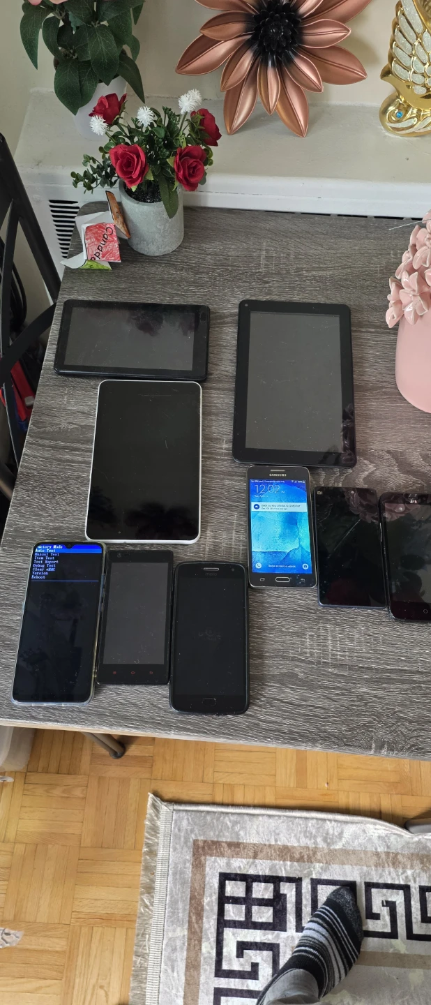 Phone ane tablet - photo 3