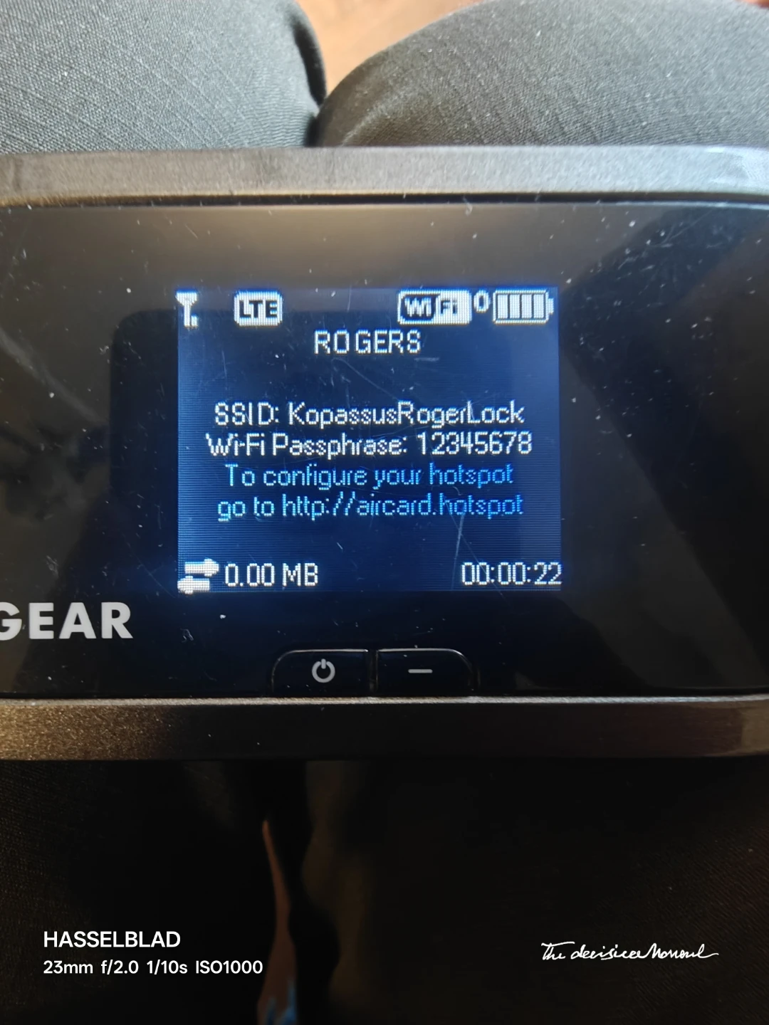 2 set of Netgear 763 S LTE Mobile Hotspot / Pocket wifi - photo 5
