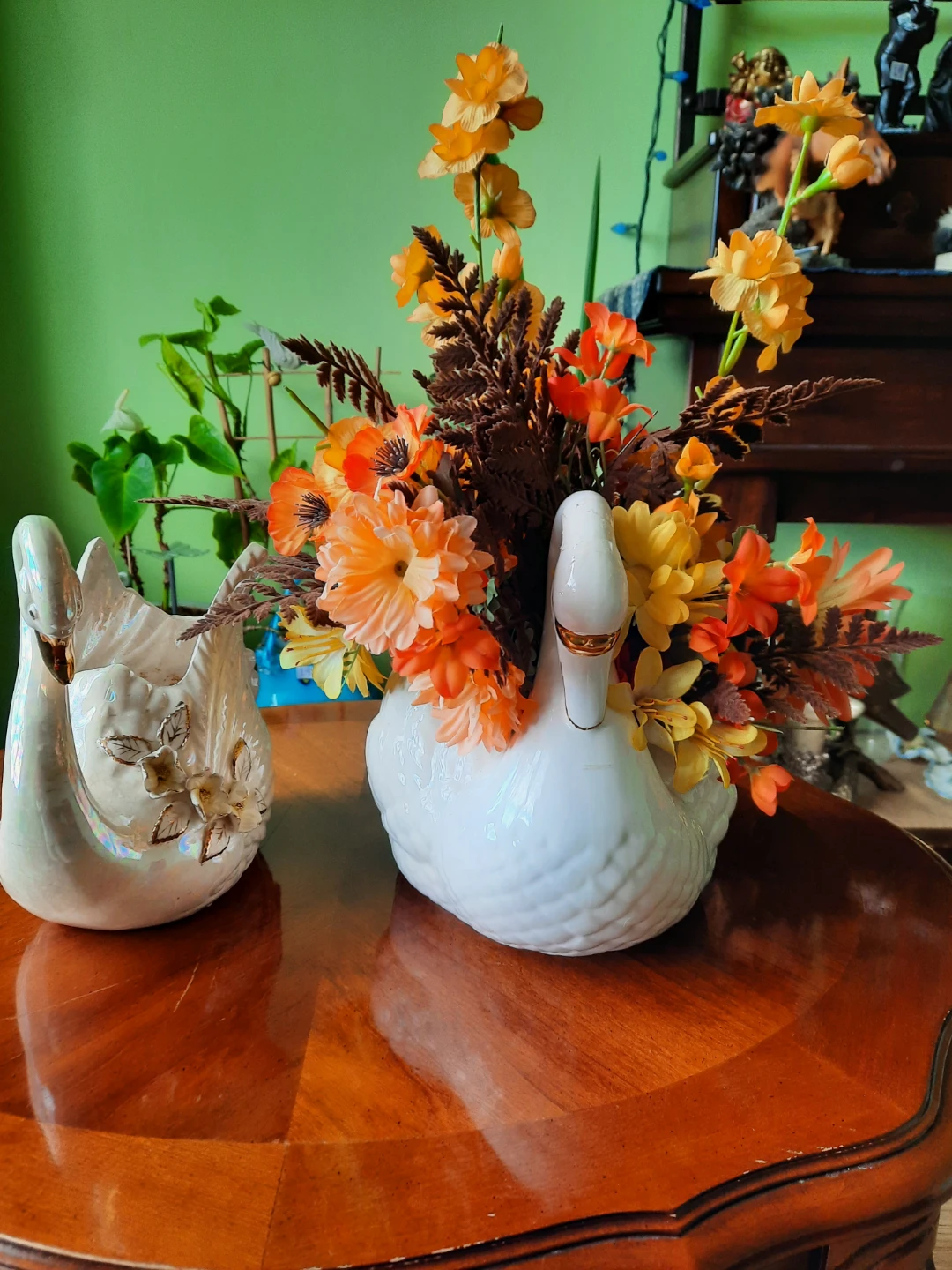 Pair of Ceramic Swan Vases with Faux Flowers - photo 3