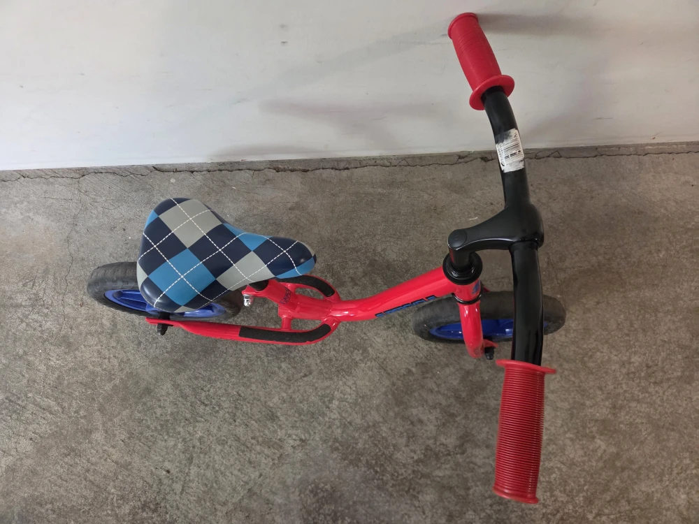 SUPER CYCLE Kids Balance Bike - Red - photo 3
