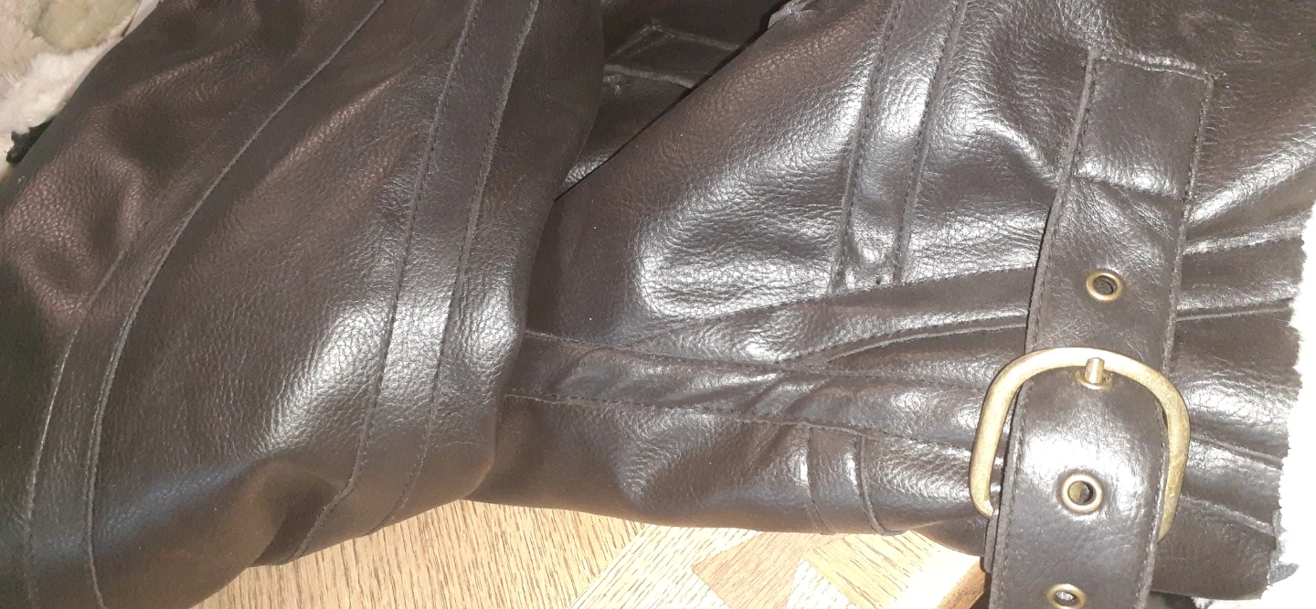 Nice dark brown jacket fake lether - photo 3
