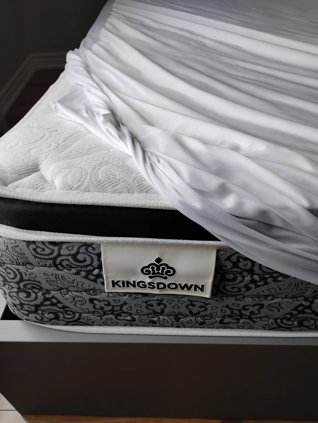 MALM bedframe and Kingsdown mattress - photo 3