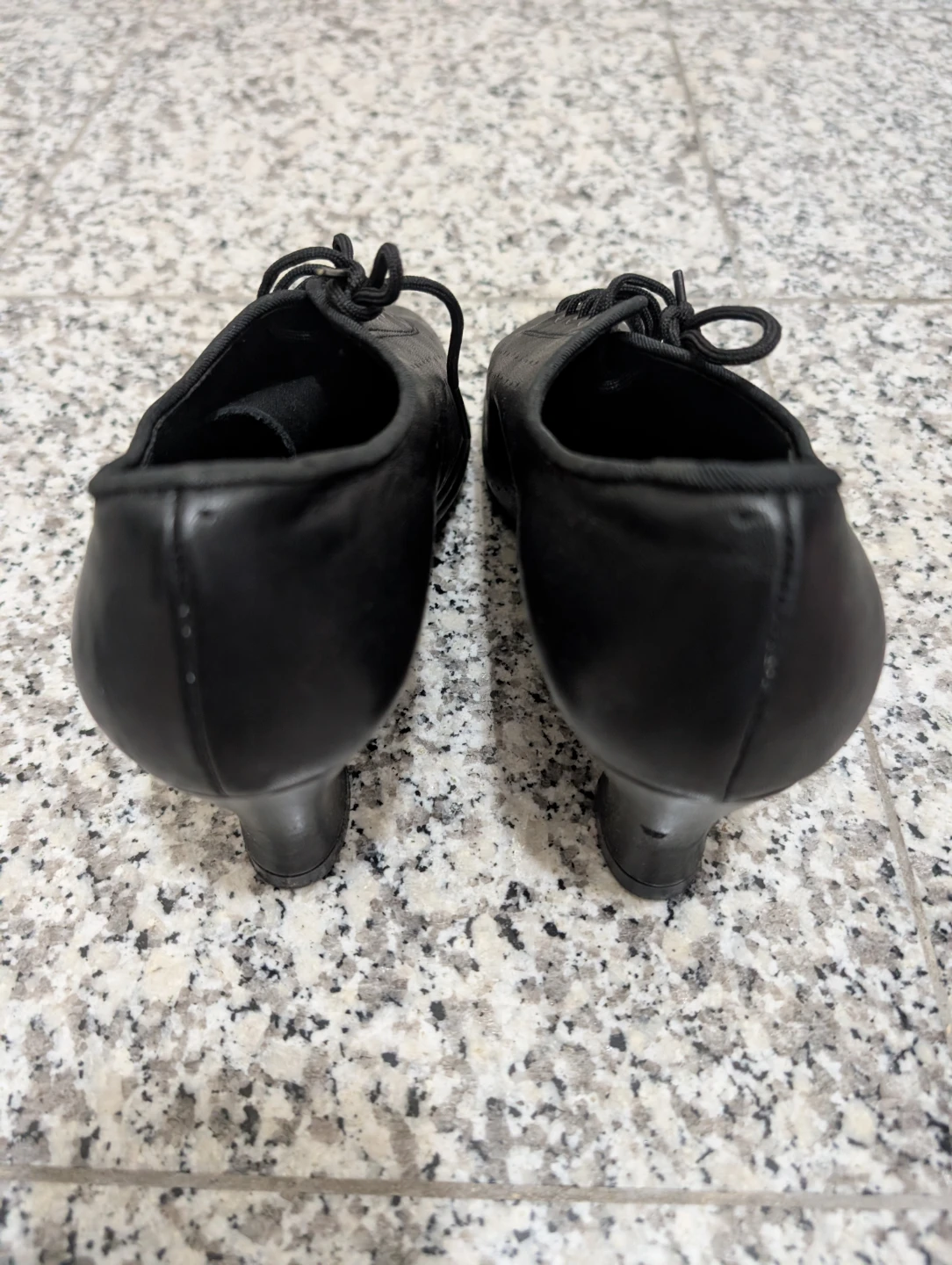 Natural Spin Dance Shoes - Black Leather - Size 6 - photo 2