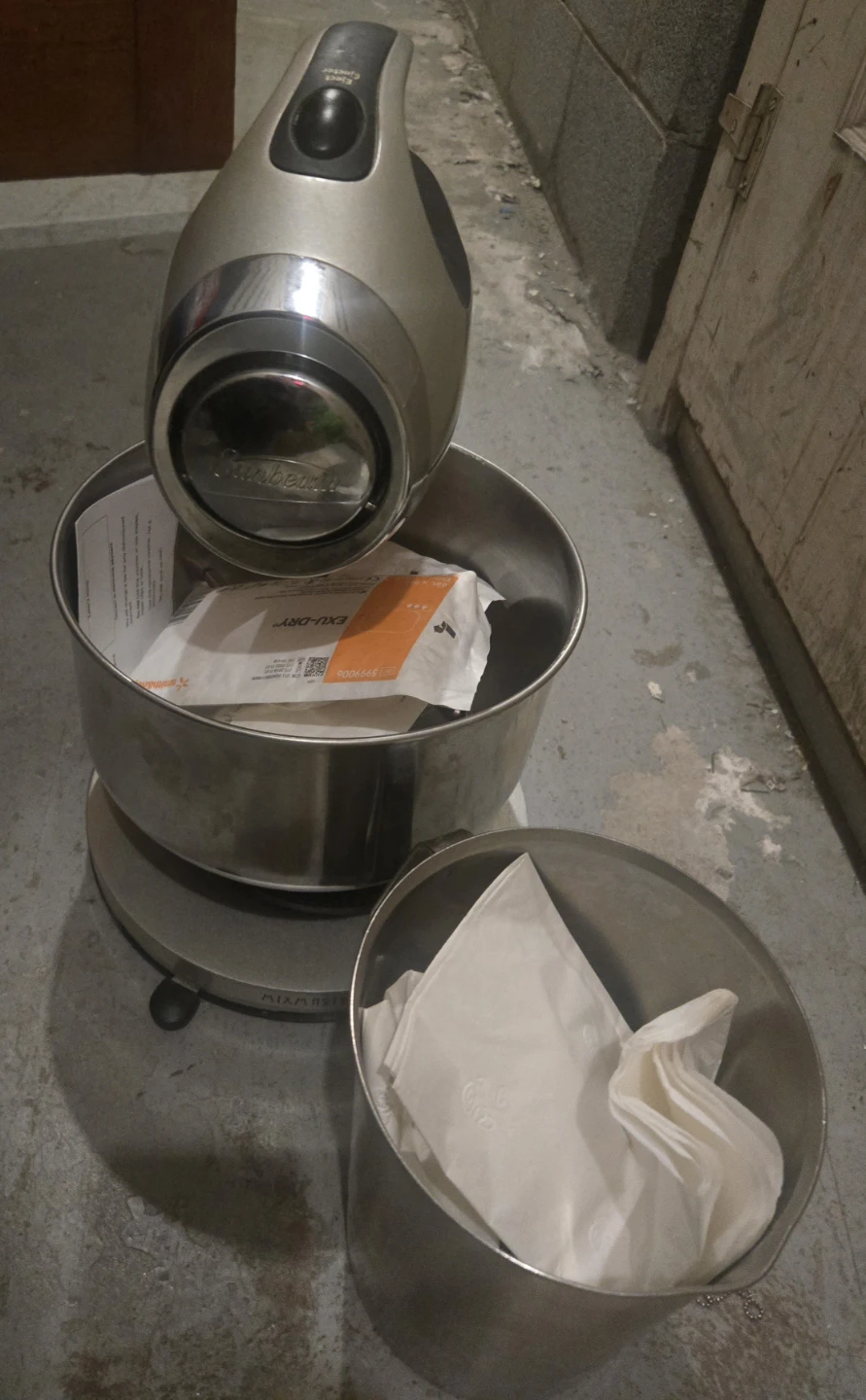 Sunbeam Stand Mixer with Stainless Steel Bowl - photo 4