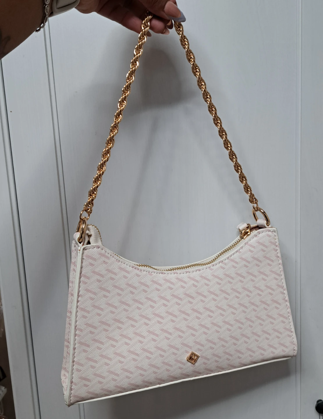 White Shoulder Bag with Pink Pattern - photo 3