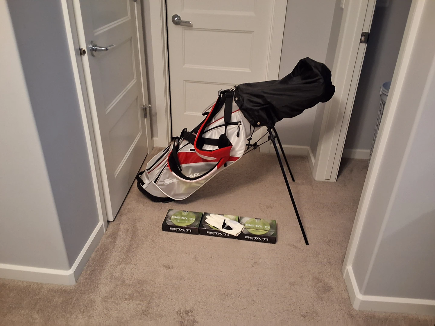 Strata Golf Club Set with Bag and Accessories - photo 4