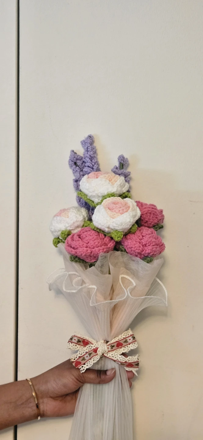 Handmade Crochet Flower Bouquet - photo 3