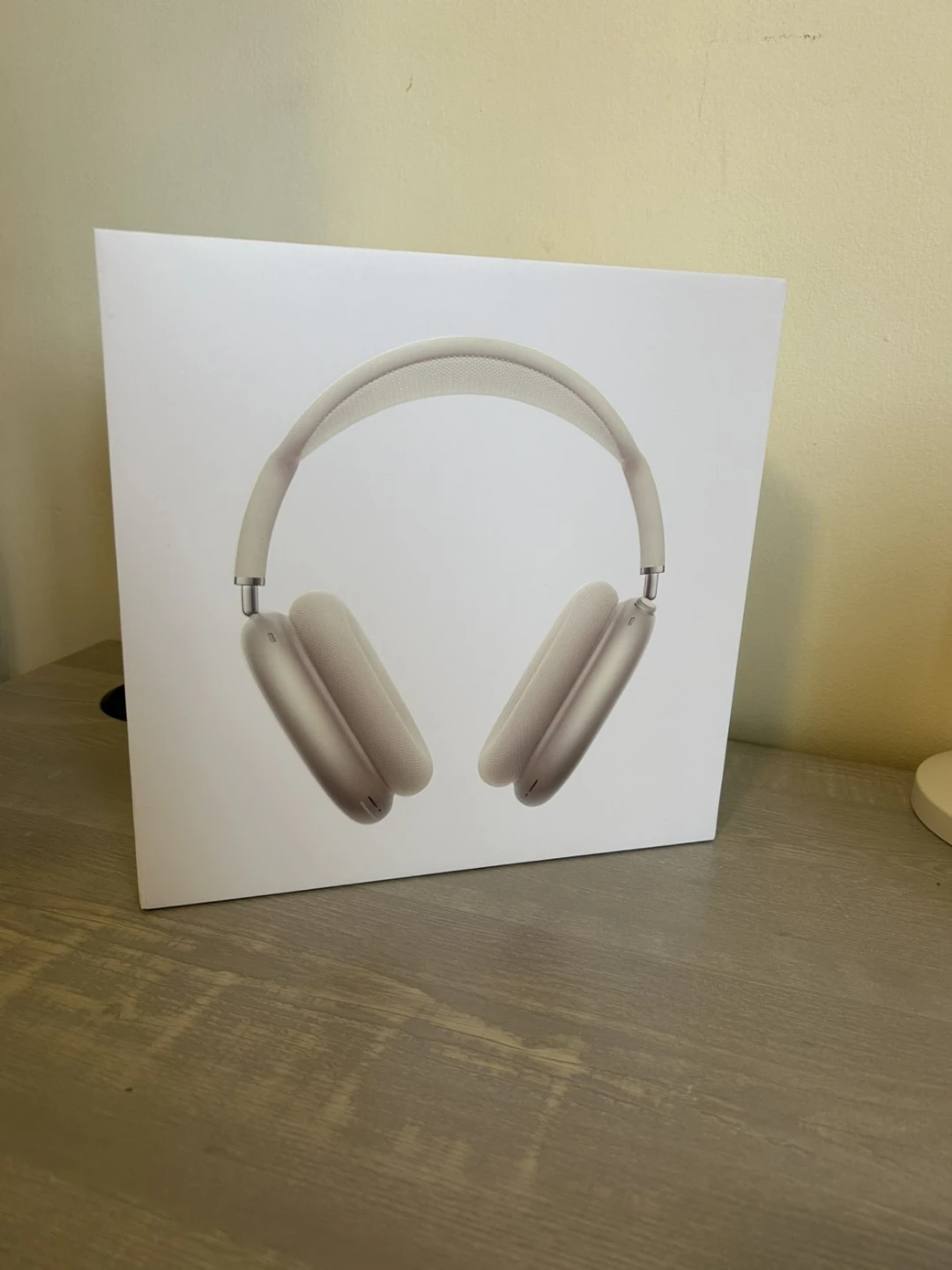 Apple AirPods Max Wireless Headphones - photo 2