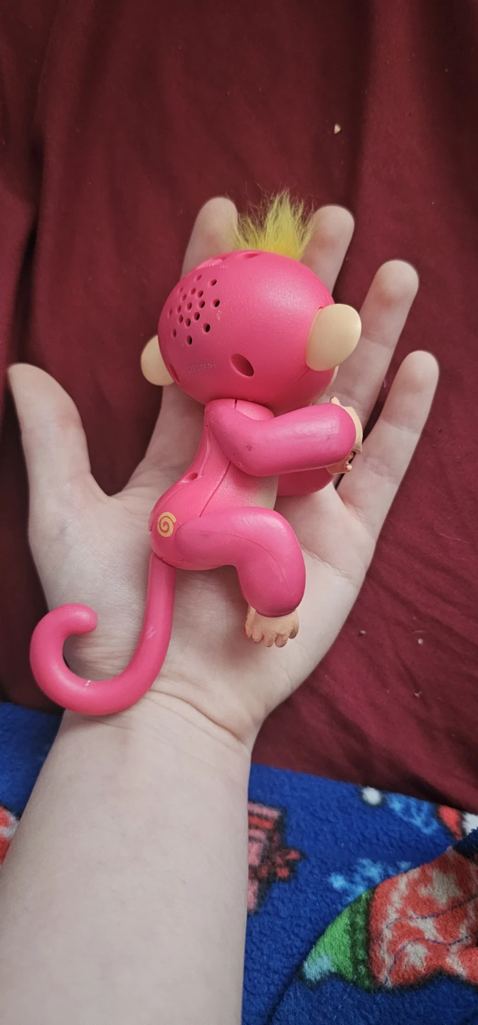 Interactive Pink Finger Monkey Toy - photo 3