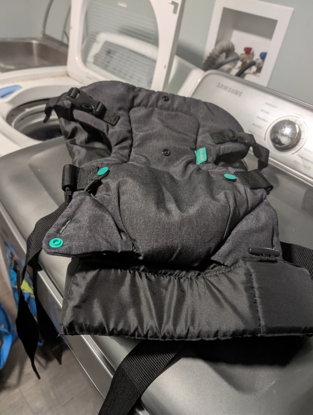 Infantino Baby Carrier - photo 3
