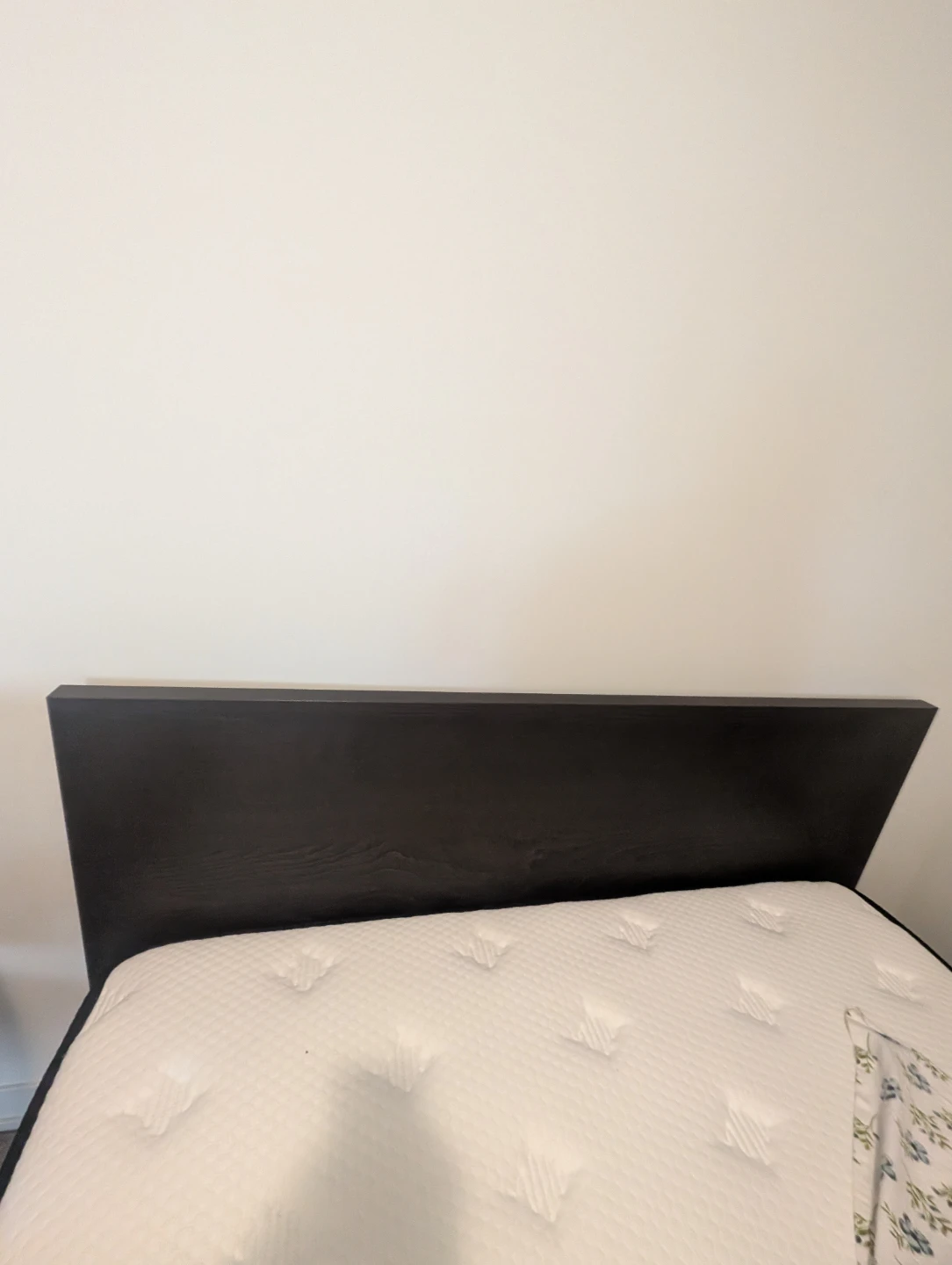 Queen size mattress. - photo 4