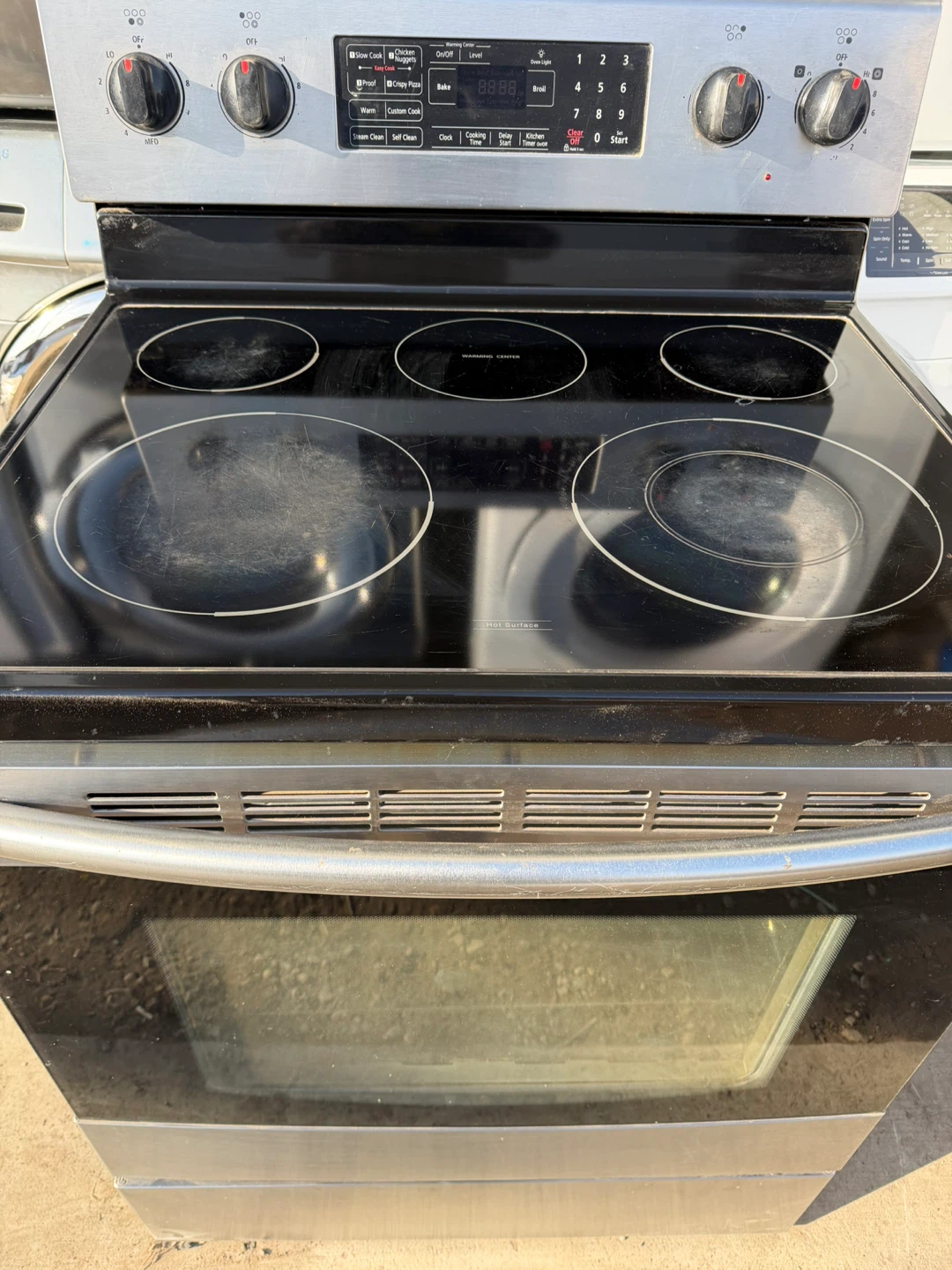 Samsung Electric Range with Oven - photo 2