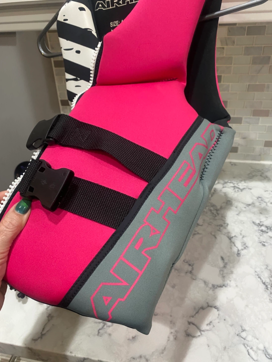 Airhead Adult XS Pink & Black Life Vest PFD - photo 3