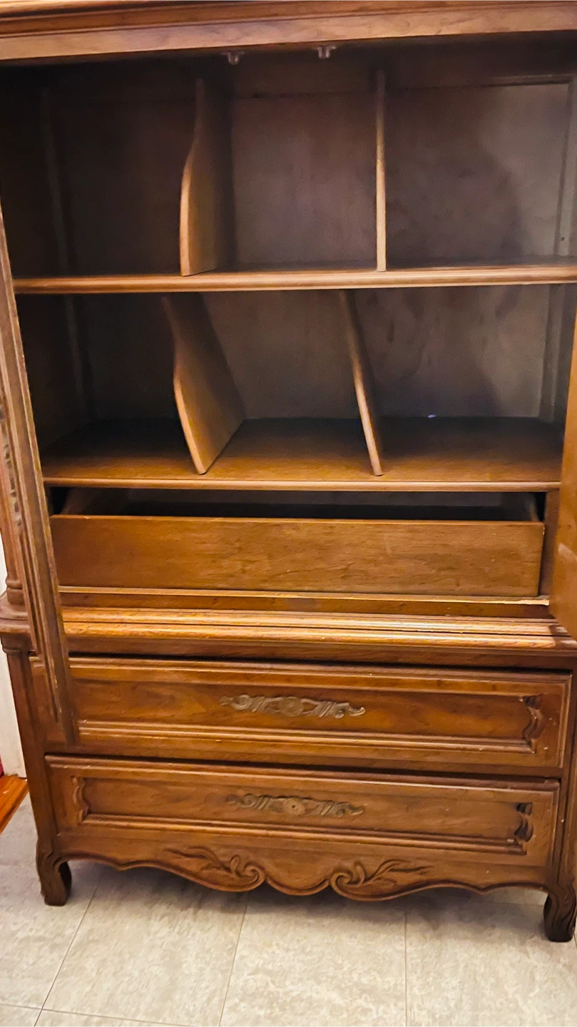 Vintage Drawers - photo 2