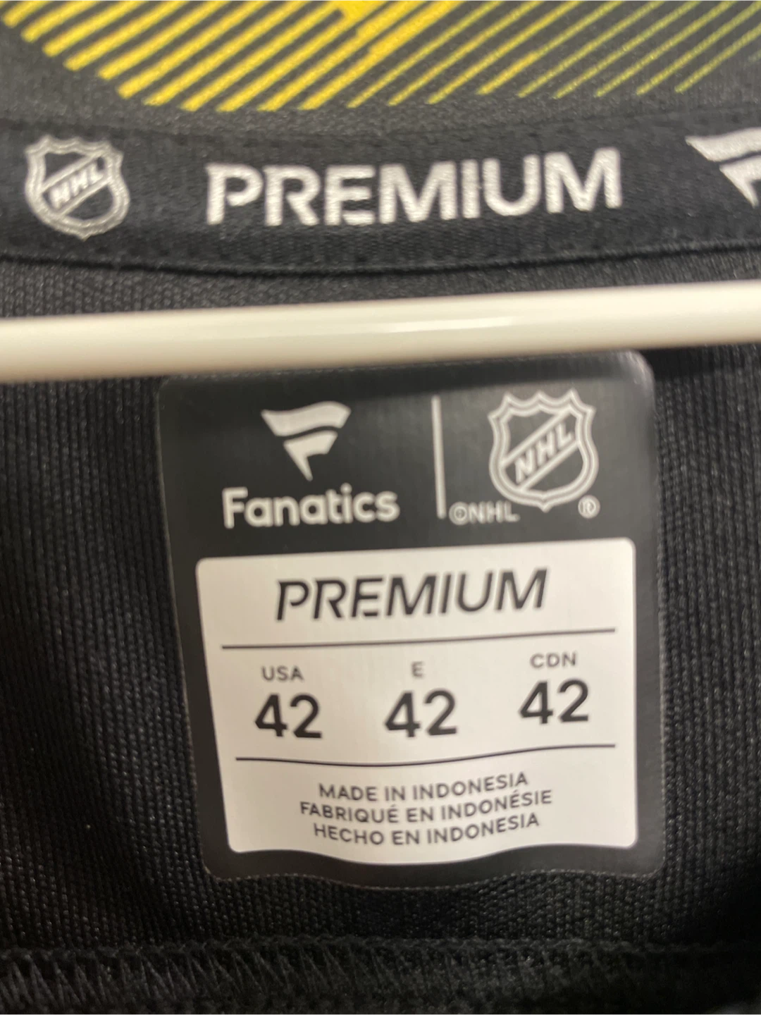 Quinn Hughes authentic Canucks jersey - photo 5