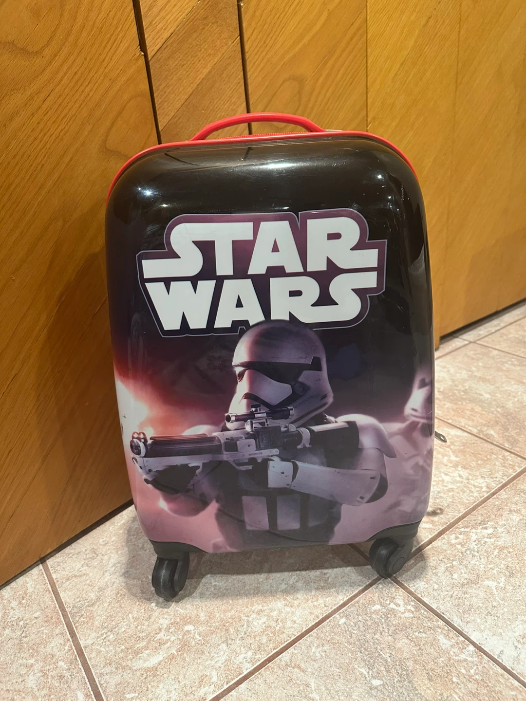 Star Wars Rolling Suitcase