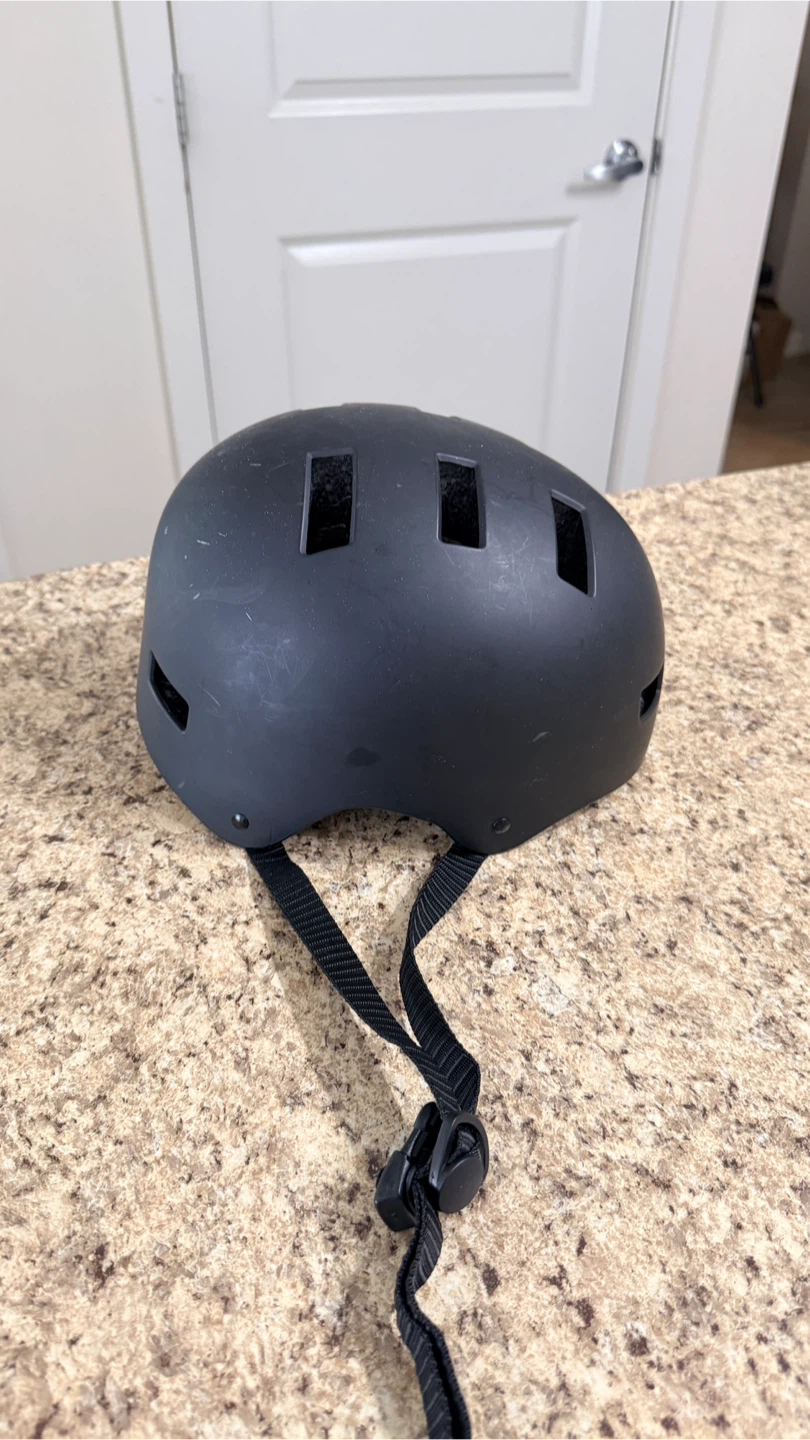 Black Small Bicycle Helmet - photo 2