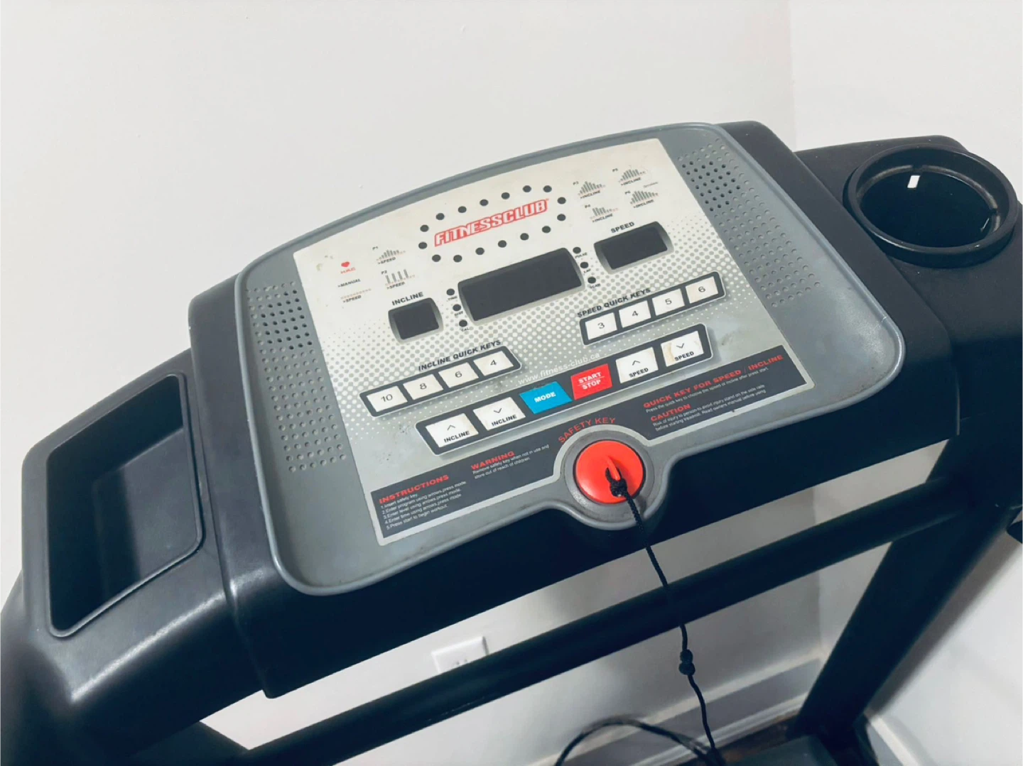 Fitness Club Treadmill - photo 2