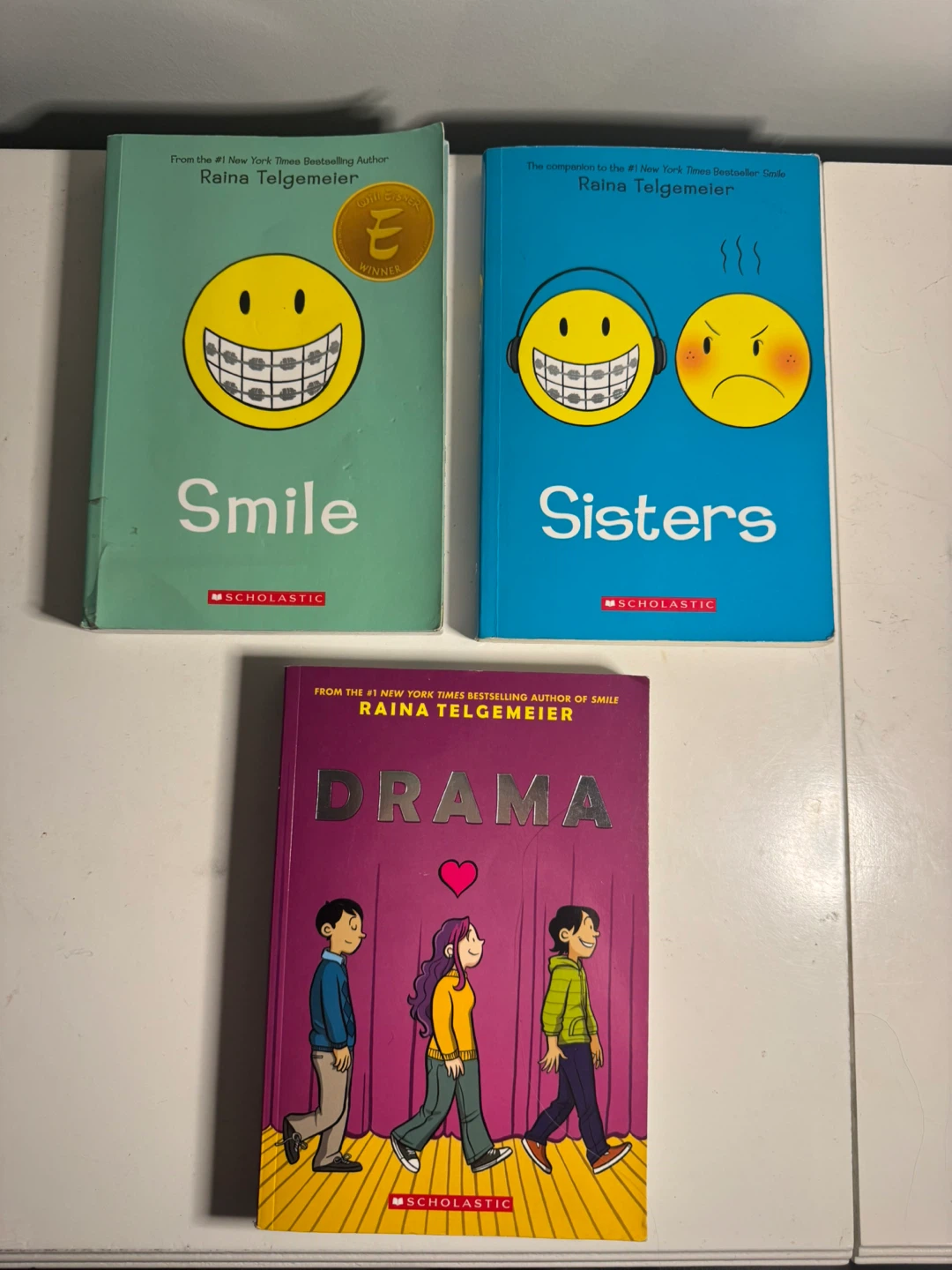 Raina Telgemeier Drama Graphic Novel