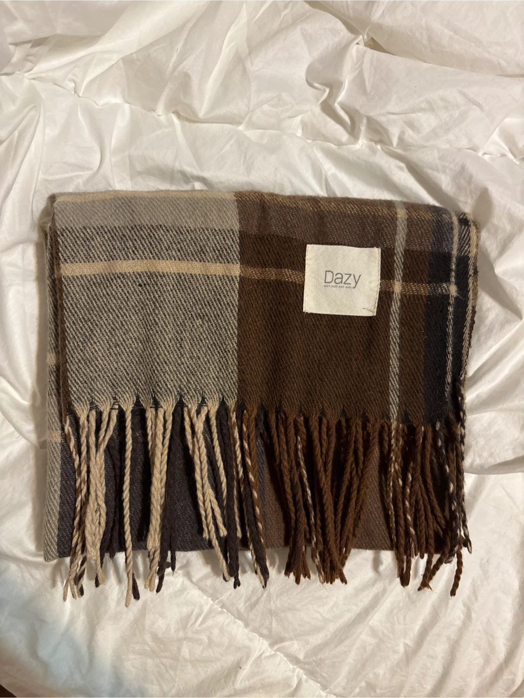 Dazy Plaid Scarf